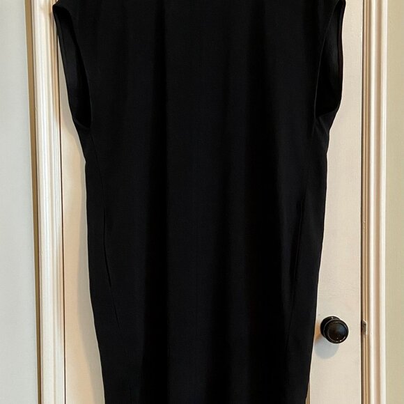 Everlane Japanese GoWeave Cocoon Dress (10) - Picture 3 of 8